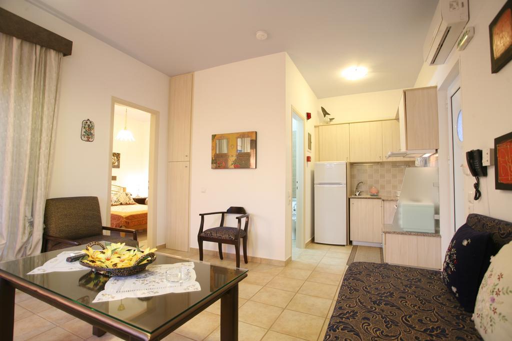 Aigli Apartments Néa Ankhíalos Zewnętrze zdjęcie