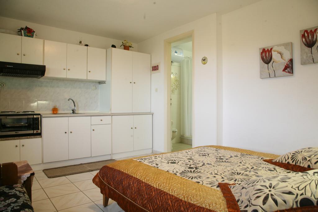 Aigli Apartments Néa Ankhíalos Zewnętrze zdjęcie